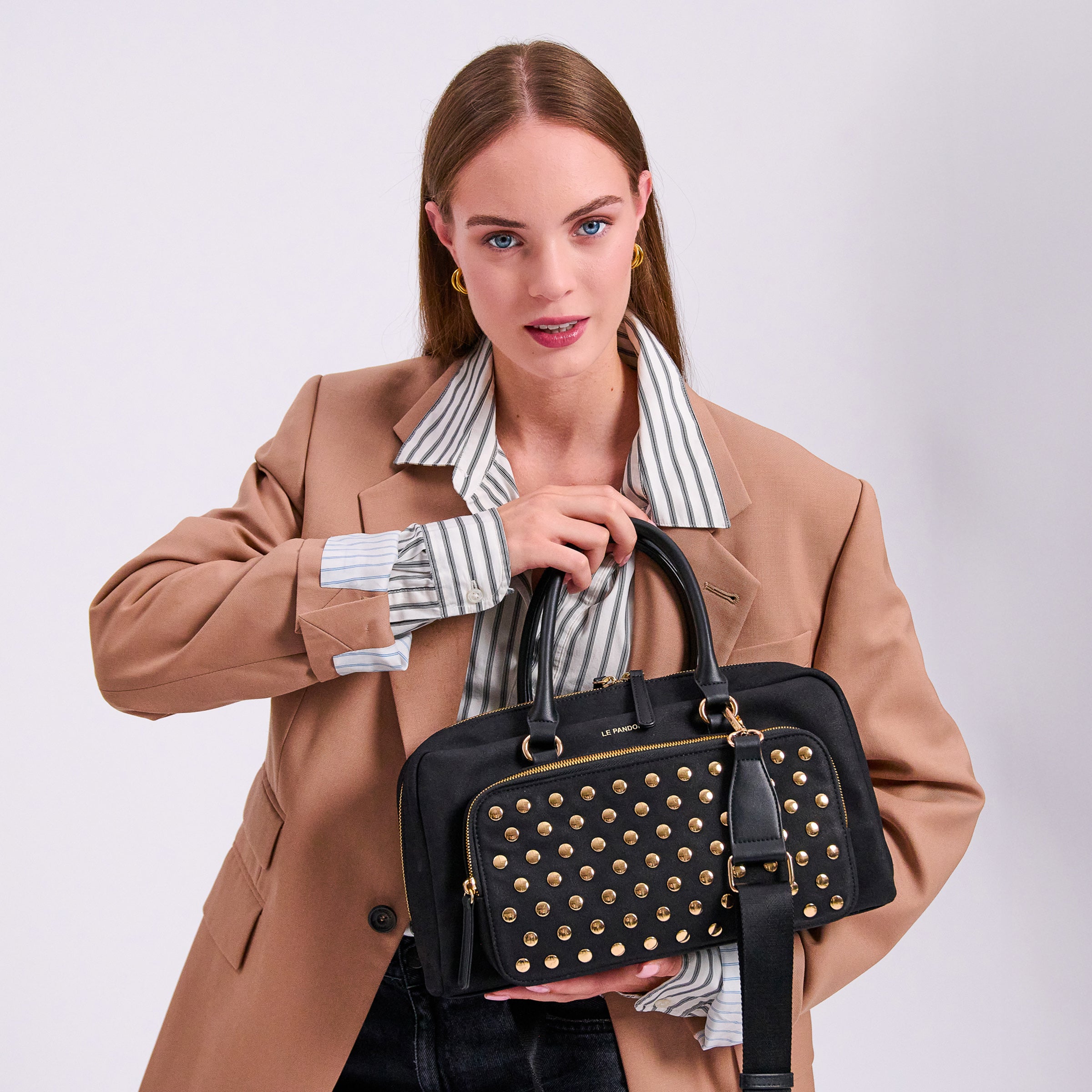 Black patty handbag - Women's Handbags | Le Pandorine