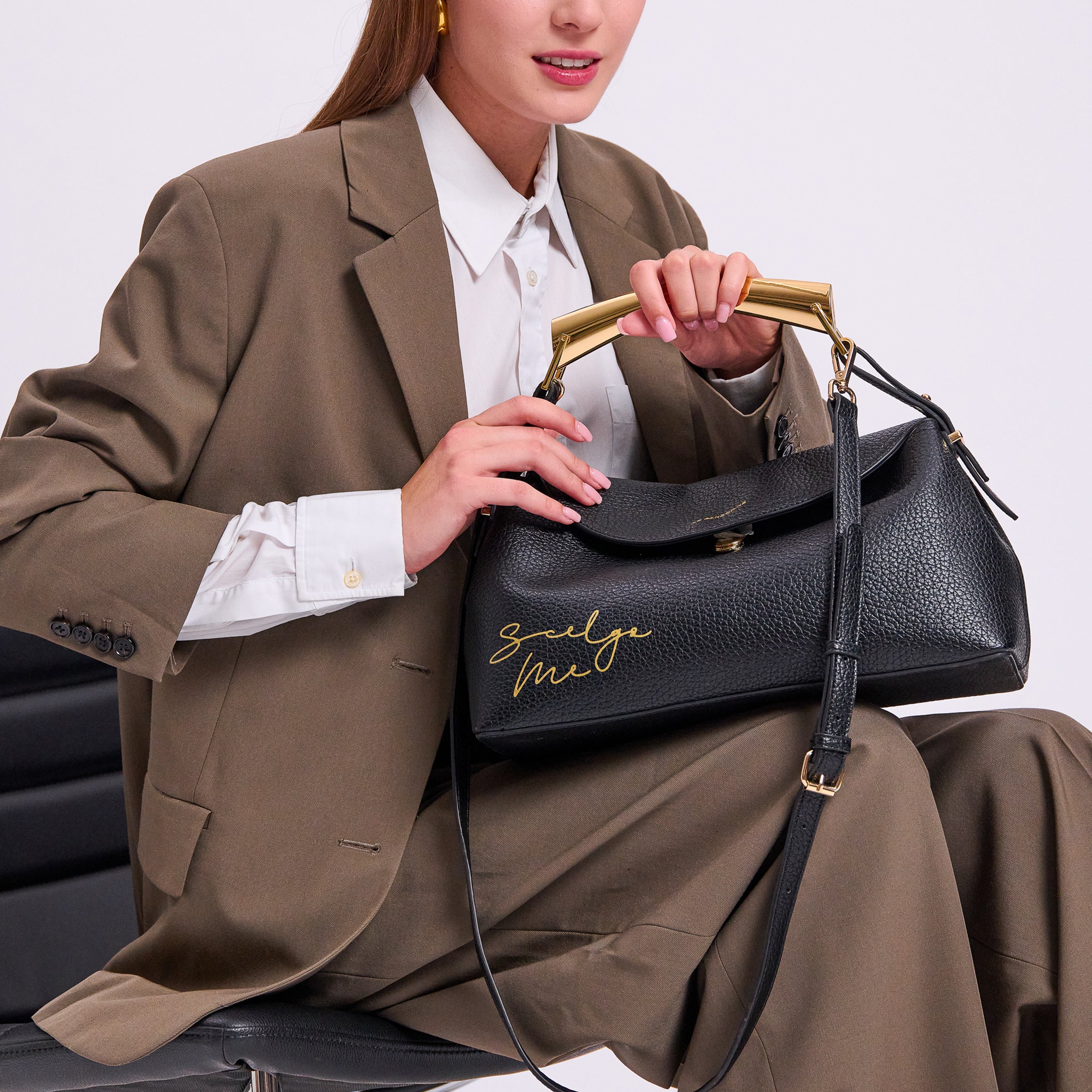 Black denise handbag - Women's Handbags | Le Pandorine