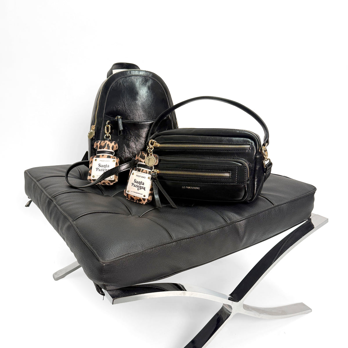Profumina shoulder bag with removable black tag - Shoulder Bags | Le Pandorine